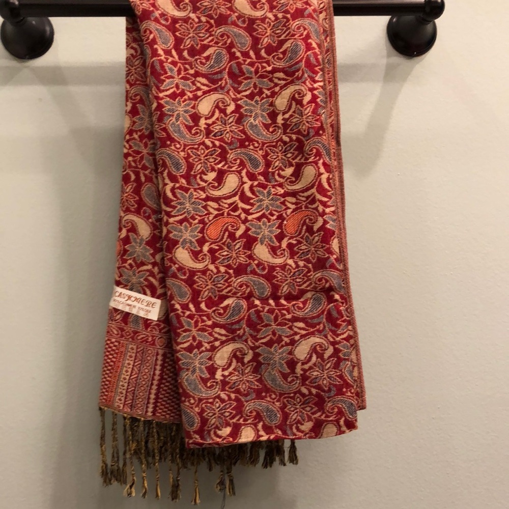 Cashmere scarf New w/o tags